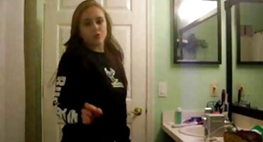 sex karaoke Predispose cô sex mẹ và con gái để thân mật.